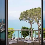 Vittorio 3* Desenzano del Garda