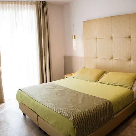 Vittorio Hotell Desenzano del Garda