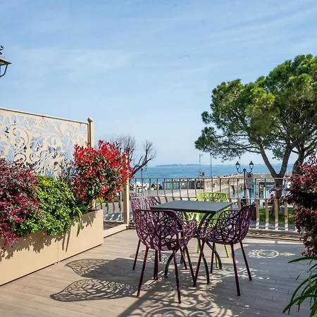 Vittorio Hotell Desenzano del Garda