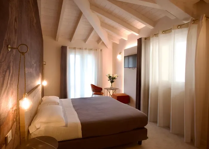 Vittorio Hotell
