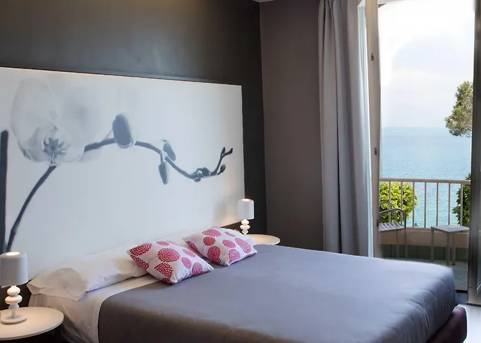 Vittorio Hotell Desenzano del Garda