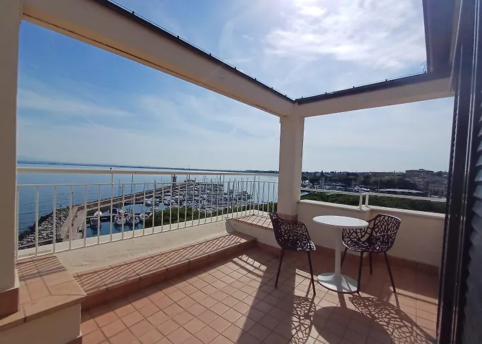 Hotell Vittorio Desenzano del Garda