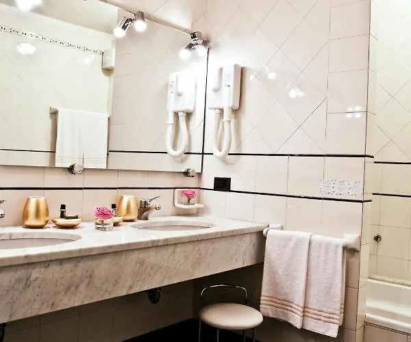 Vittorio 3* Desenzano del Garda