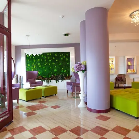 Otel Vittorio 3*